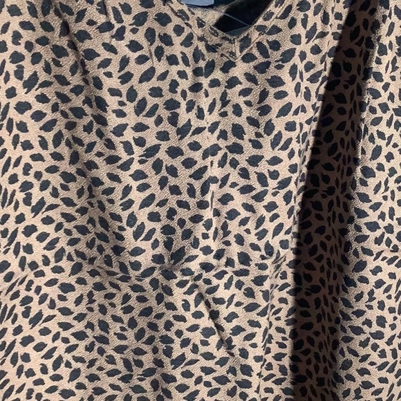 Abercrombie & Fitch NEW - Sz M - cheetah leopard tank top v neck - shoulder tie - Picture 3 of 6